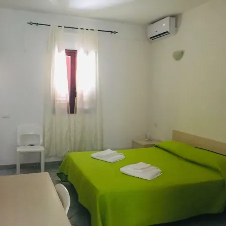 Villamarina 3* 圣特雷莎加卢拉