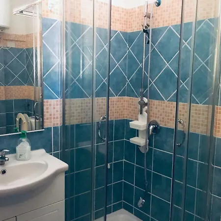 Villamarina 圣特雷莎加卢拉